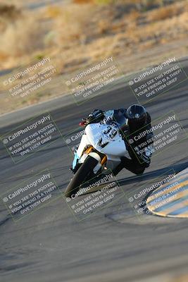 media/Oct-06-2024-Race Pace (Sun) [[d7d39ec7ad]]/1-Turn 10 (730am)/